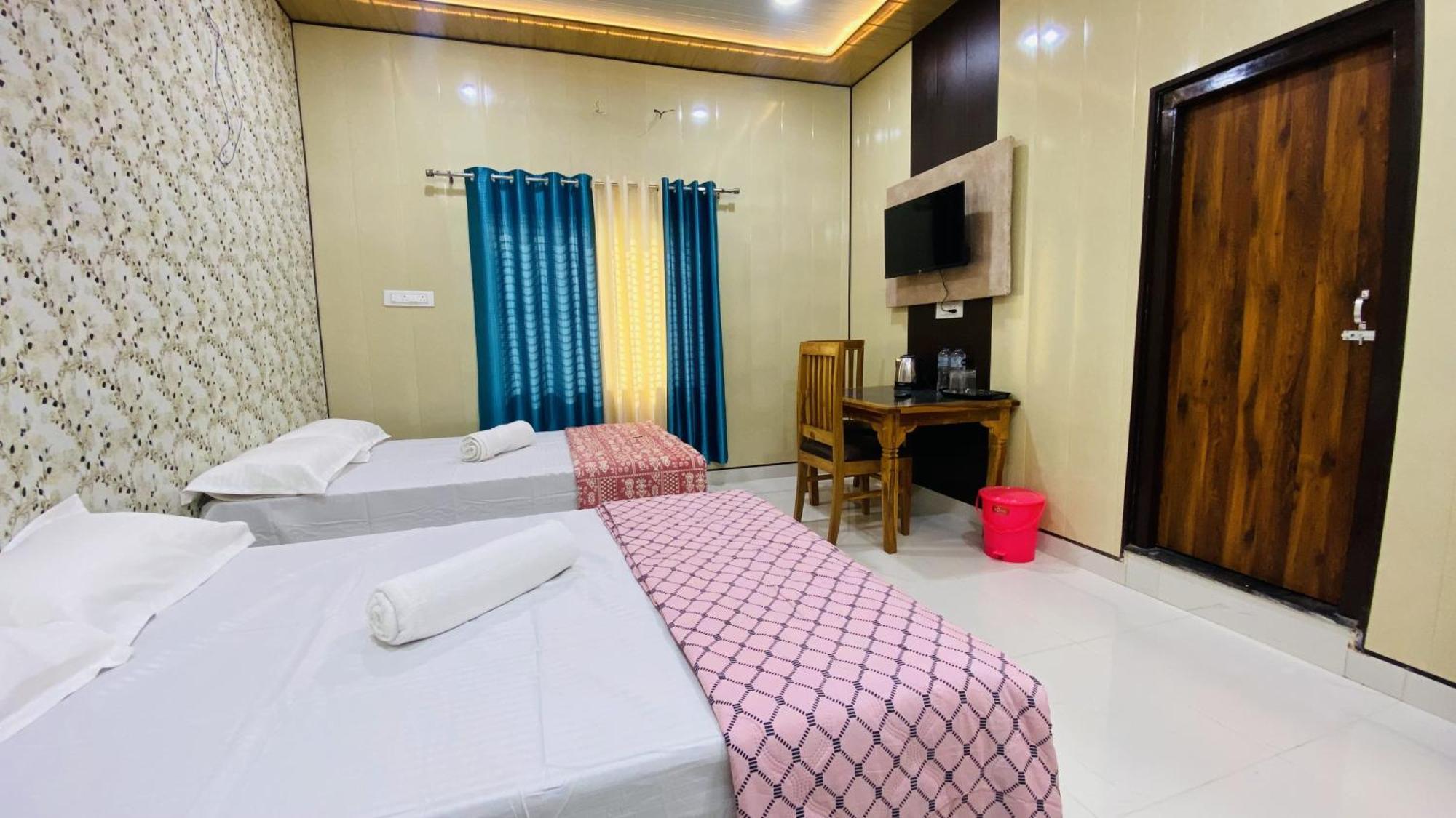 Mandir Saket Bhawan Hotell Ayodhya Exteriör bild
